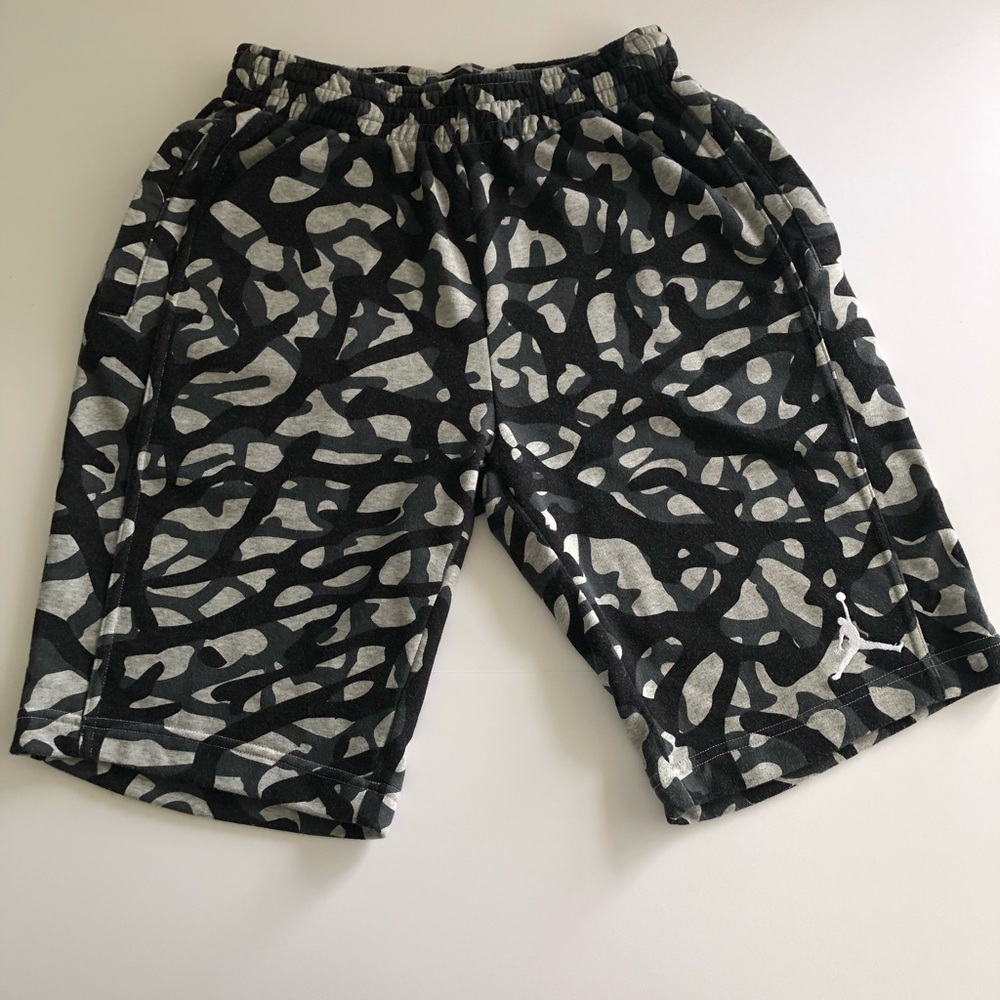 Shorts Jordan Size S  Gray-black Elephant Print